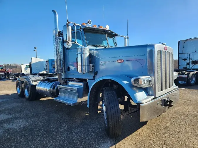 2020 PETERBILT 389