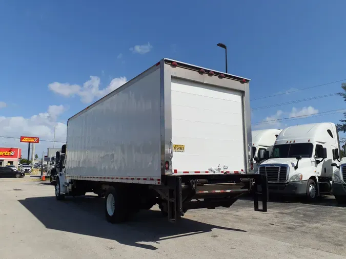 2018 FREIGHTLINER/MERCEDES M2 106