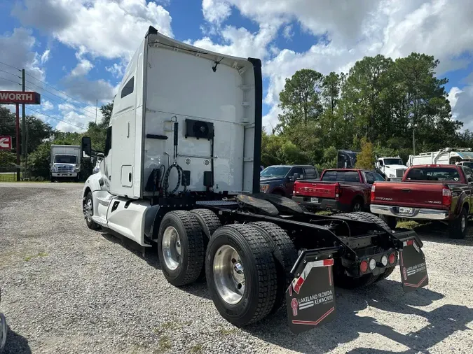 2021 Kenworth T680