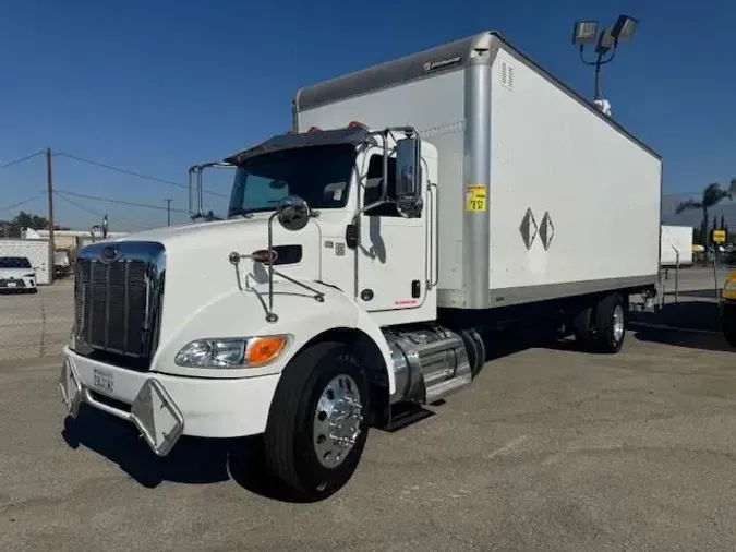 2020 Peterbilt 337