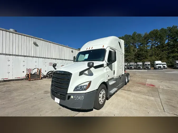 2022 Freightliner Cascadia 126