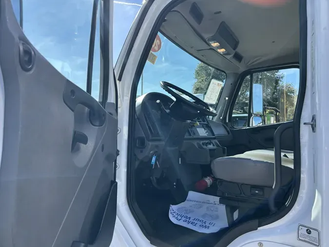 2019 Freightliner Business Class M2 1067239de881188ca91ab1b1e40de9a950d