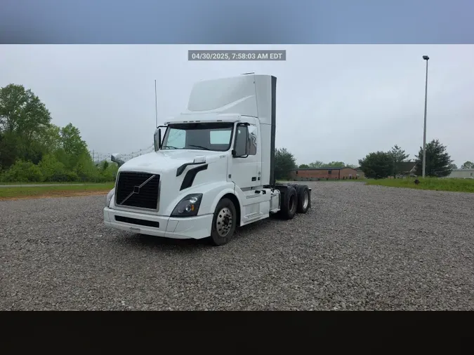 2018 Volvo VNL300
