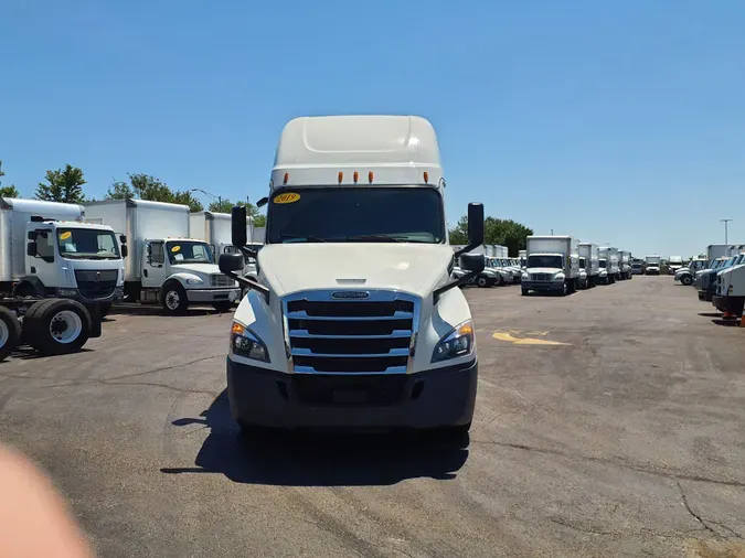 2019 FREIGHTLINER/MERCEDES NEW CASCADIA PX12664