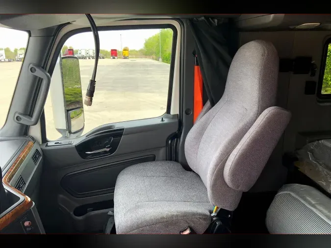 2020 INT LT625 6x4