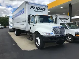 2017 INTERNATIONAL 4300