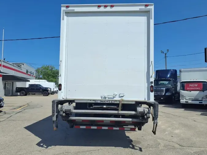 2019 FREIGHTLINER M2 106
