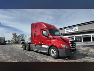 2020 FREIGHTLINER CASCADIA 126