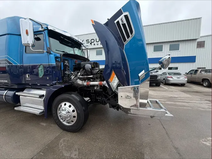 2021 Western Star 5700XE7251aacc2823bbf295a026defb1d4a83