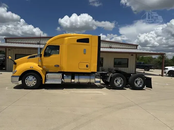 2021 KENWORTH T680