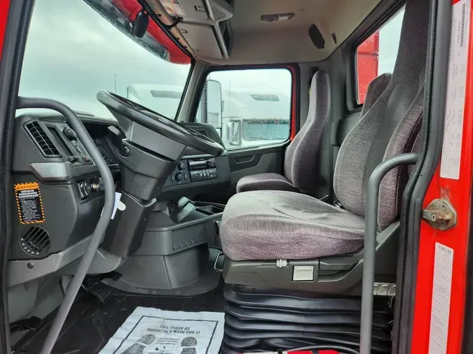 2020 VOLVO VNL62T725c3fc257131632154174c803bda329