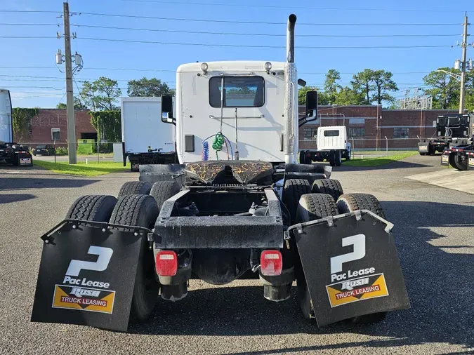 2017 Peterbilt 567