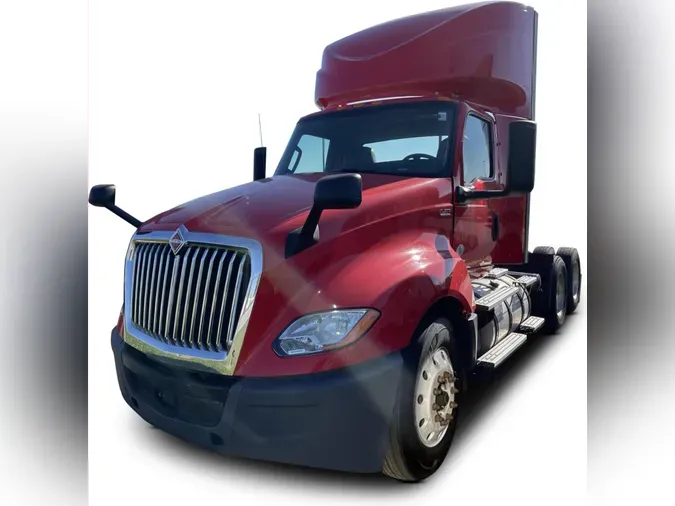 2020 International LT625725db57cc2a24688deb080d35674ee4d