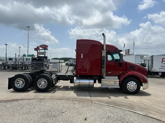 2019 Peterbilt 579