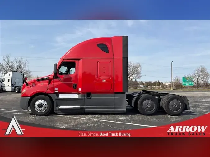 2023 FREIGHTLINER CA126