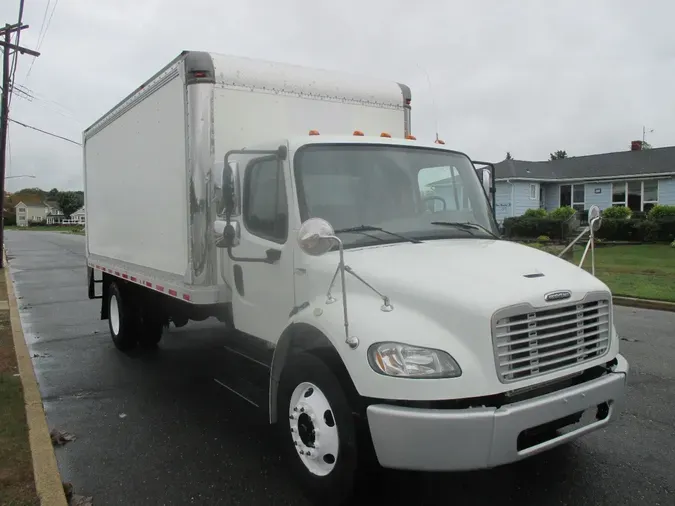 2019 FREIGHTLINER M2