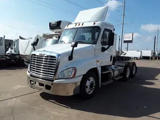 2018 FREIGHTLINER/MERCEDES CASCADIA 125