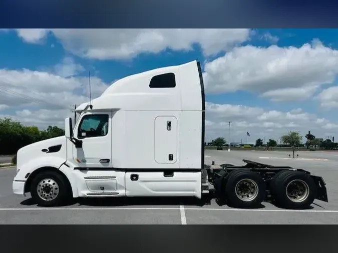 2022 Peterbilt 579