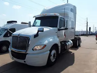 2019 NAVISTAR INTERNATIONAL LT625 SLPR CAB