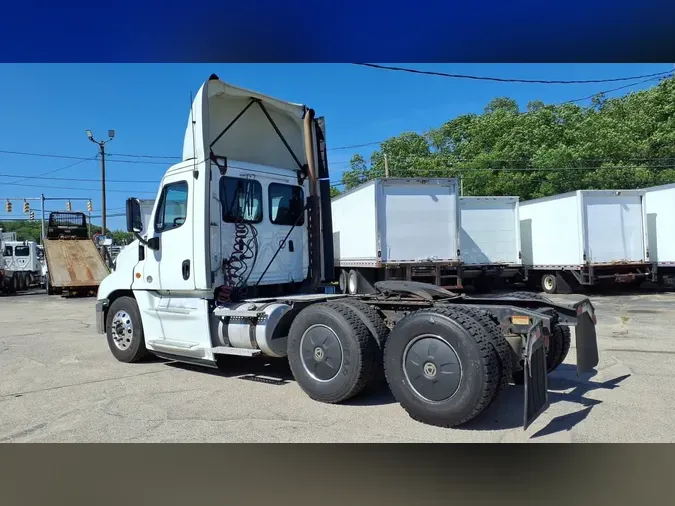 2019 FREIGHTLINER/MERCEDES CASCADIA 1257277e4250dc6c67a7dff5228c0b69ac8