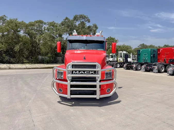 2022 Mack Anthem AN64T72794b629811f0a58179d7a297419e42