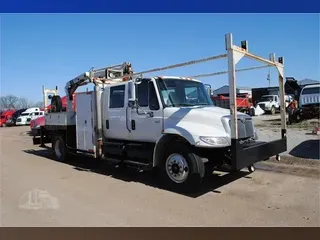 2005 INTERNATIONAL DURASTAR 4300