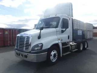 2018 FREIGHTLINER/MERCEDES CASCADIA 125