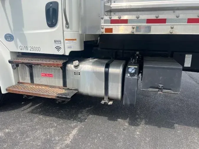 2020 Freightliner Business Class M2 106