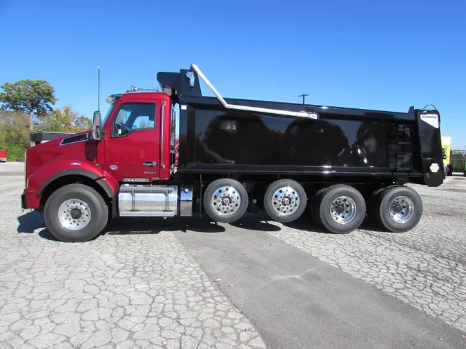2025 Kenworth T880 Short Hood