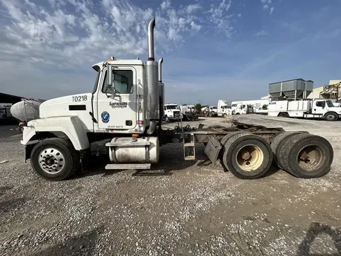 2002 MACK CH6137285ada252182983c2cc09cf9359bab6