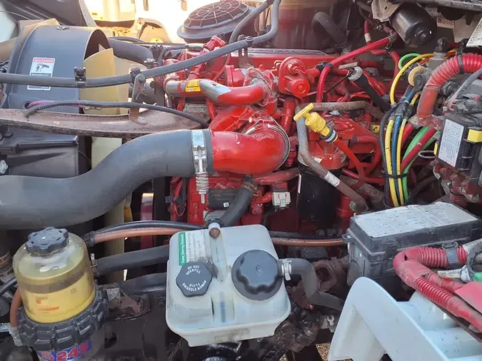 2019 FREIGHTLINER/MERCEDES M2 106