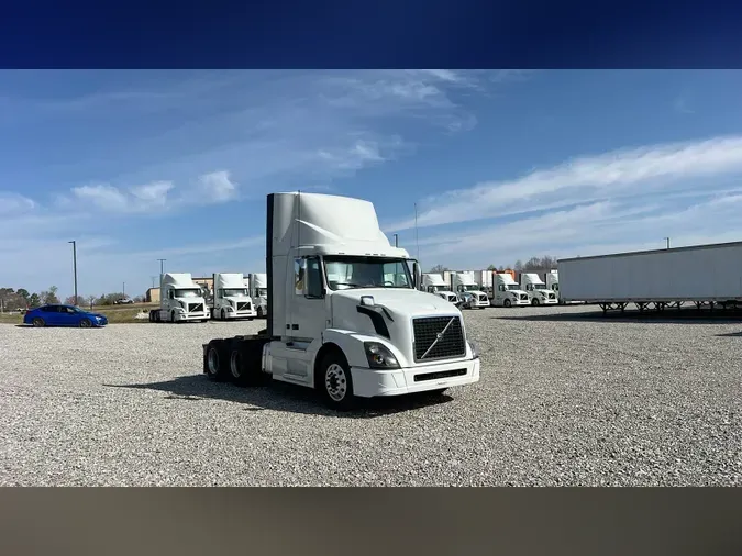 2018 Volvo VNL300728f295e274bb063b2d95ce9b59136be