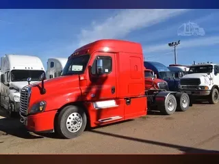 2017 FREIGHTLINER CASCADIA 125