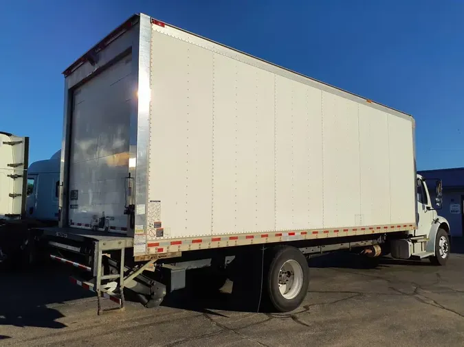 2020 FREIGHTLINER/MERCEDES M2 106