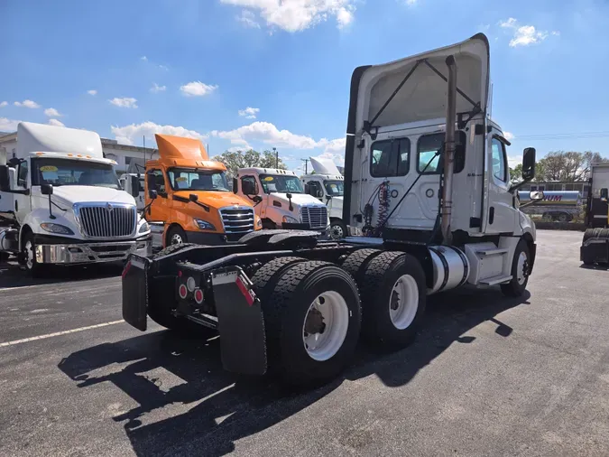 2020 FREIGHTLINER/MERCEDES NEW CASCADIA PX12664