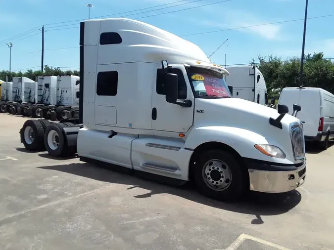 2019 NAVISTAR INTERNATIONAL LT625 SLPR CAB