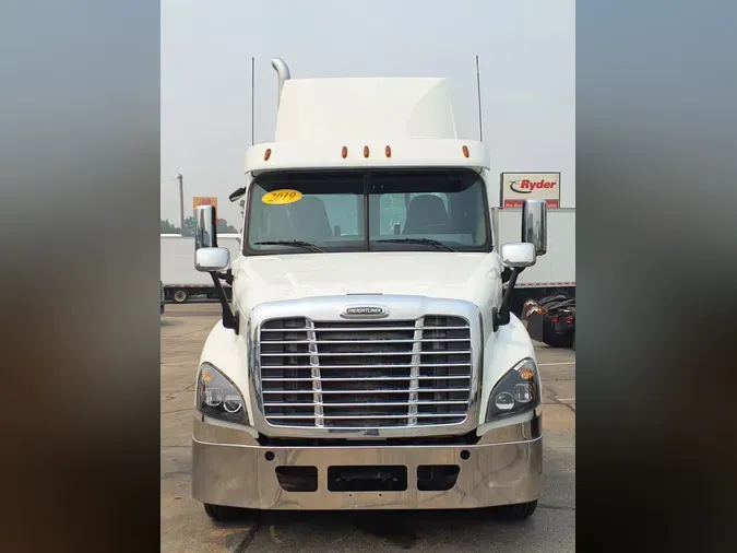 2019 FREIGHTLINER/MERCEDES CASCADIA 125729b0fd220799b27c89af3ef685ade1f