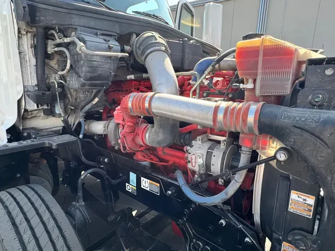 2022 Peterbilt 579