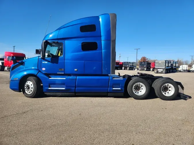 2021 VOLVO VNL64T76072a3547f94942d66dfad754964adc5cf
