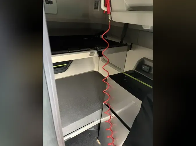 2026 VOLVO VNL64T840