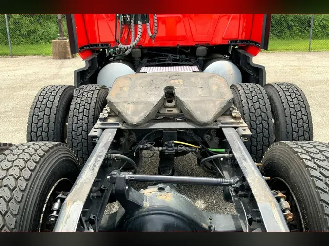 2022 INT LT625 6x4