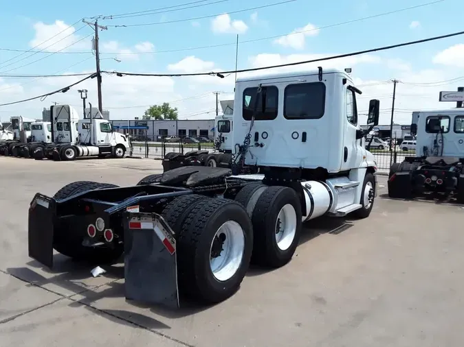 2020 FREIGHTLINER CASCADIA 125