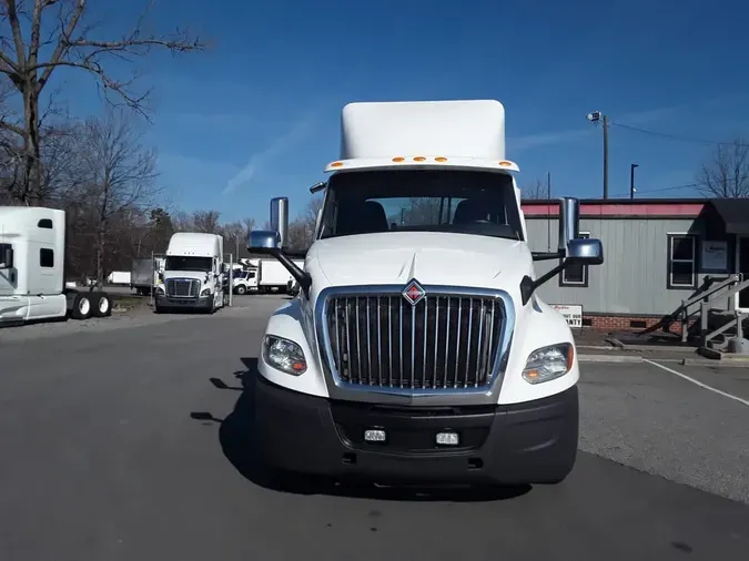2020 NAVISTAR INTERNATIONAL LT625 DAYCAB T/A