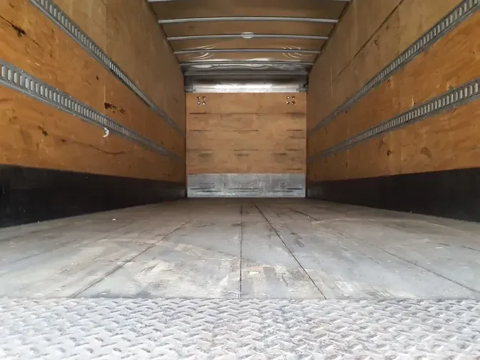 2019 FREIGHTLINER/MERCEDES M2 106