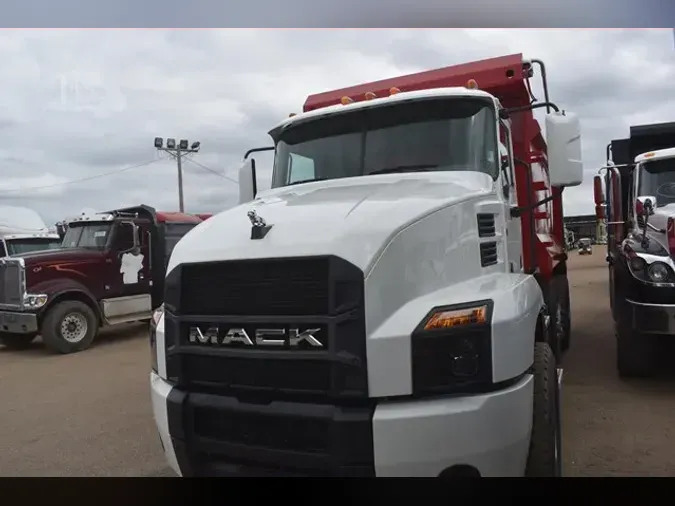 2019 MACK ANTHEM 42T