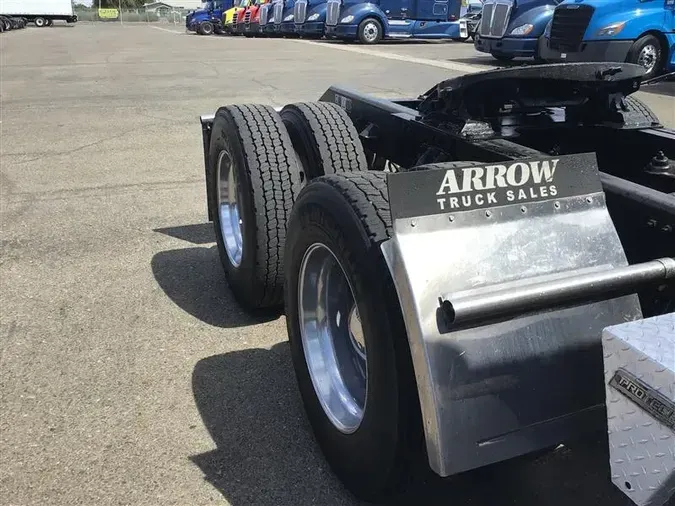 2022 KENWORTH T680