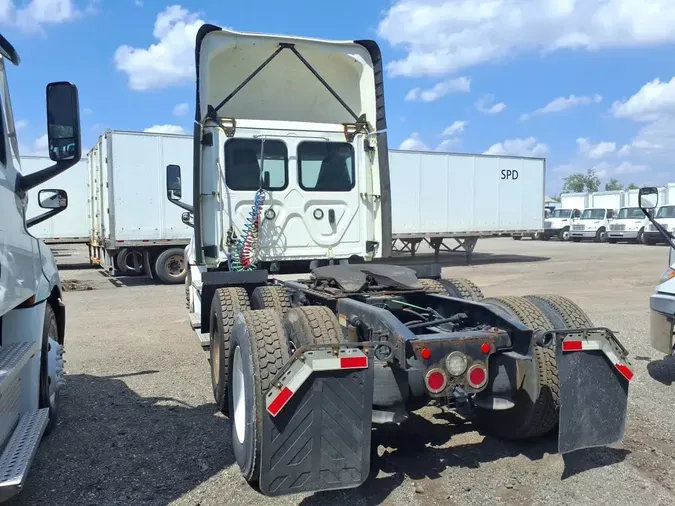 2019 FREIGHTLINER NEW CASCADIA PX12664