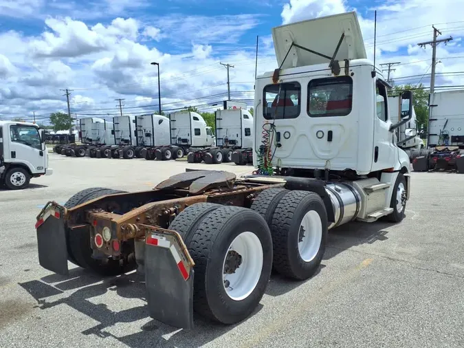2020 FREIGHTLINER/MERCEDES NEW CASCADIA PX12664