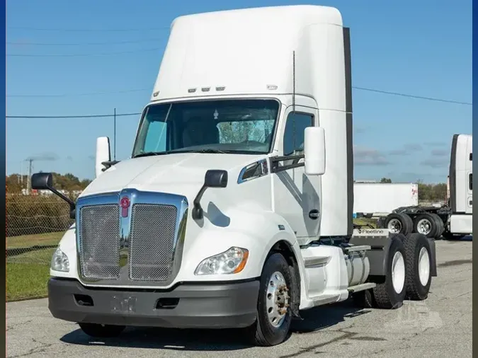 2016 KENWORTH T68072bd5fd8d085f2af098a02c2255f0763