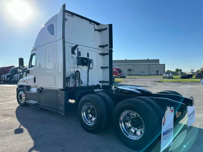 2019 FREIGHTLINER CASCADIA